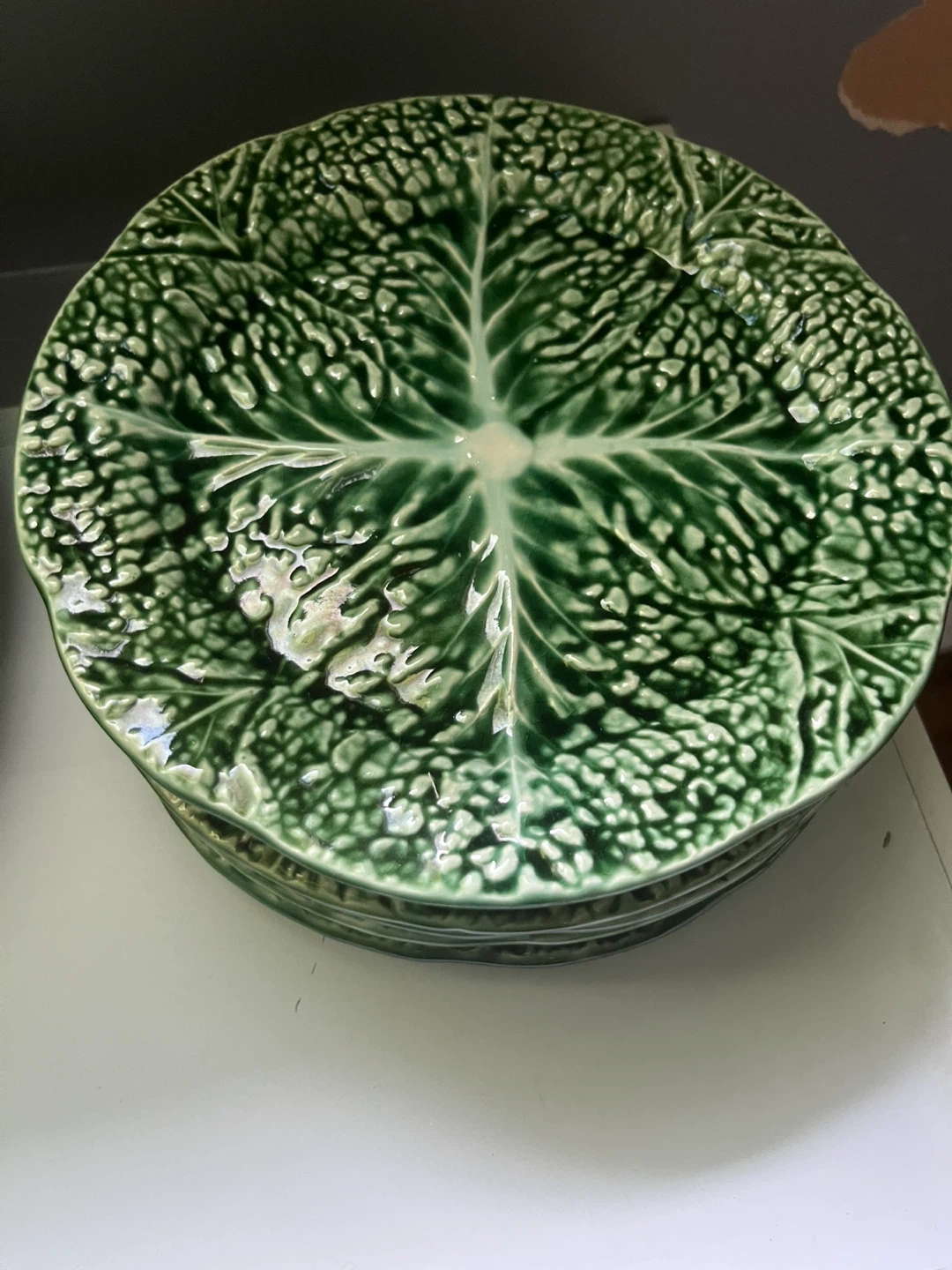 Bordallo Pinheiro-style cabbage leaf majolica dinnerware set - photo 5