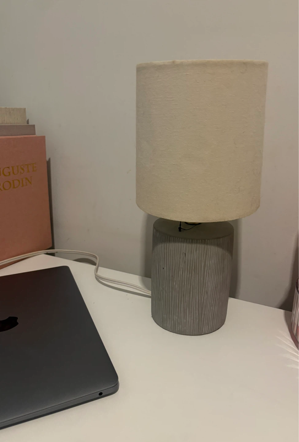 Table Lamp with Textured Base