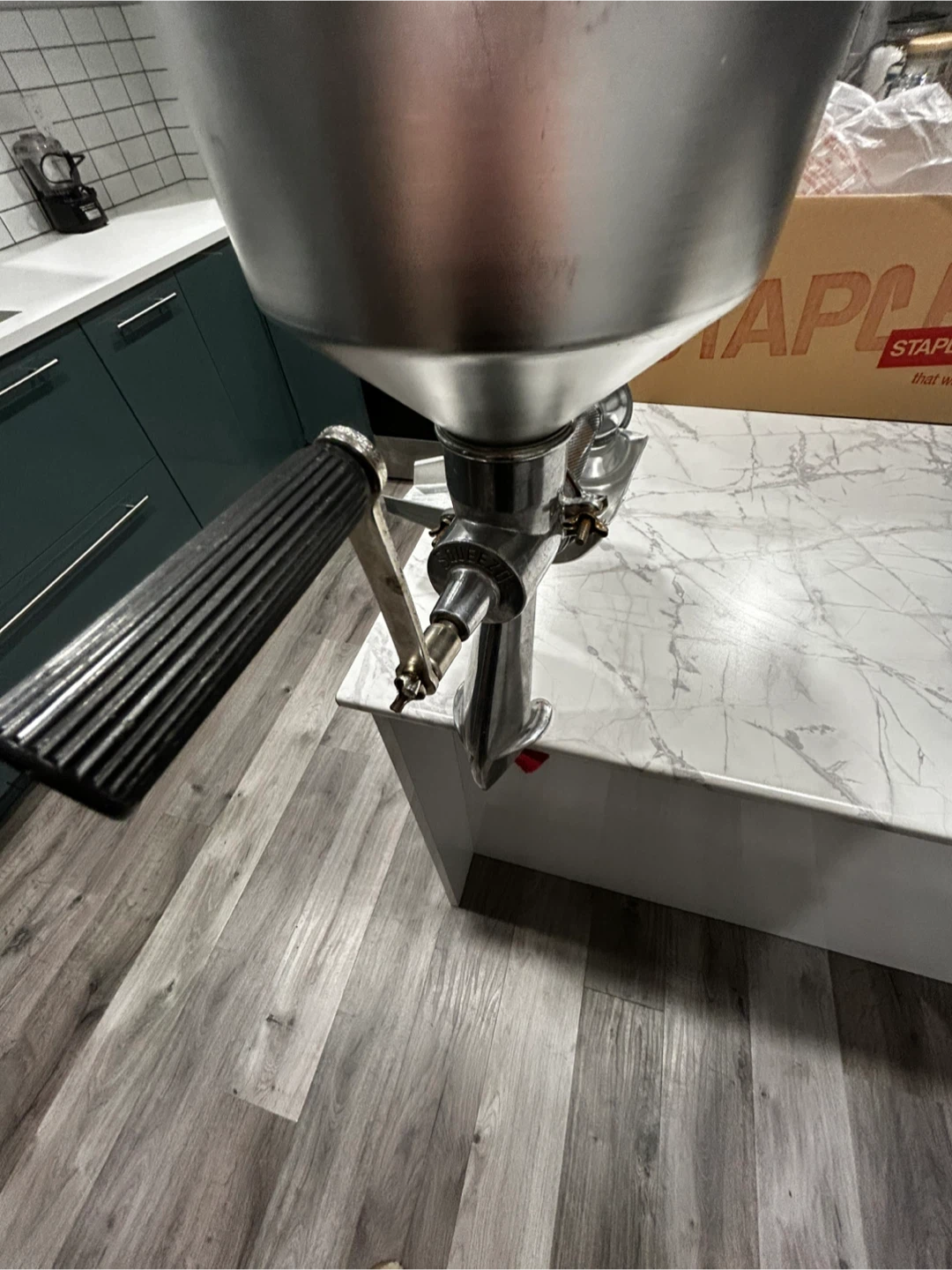 Vintage Metal Food Mill with Hand Crank - photo 3