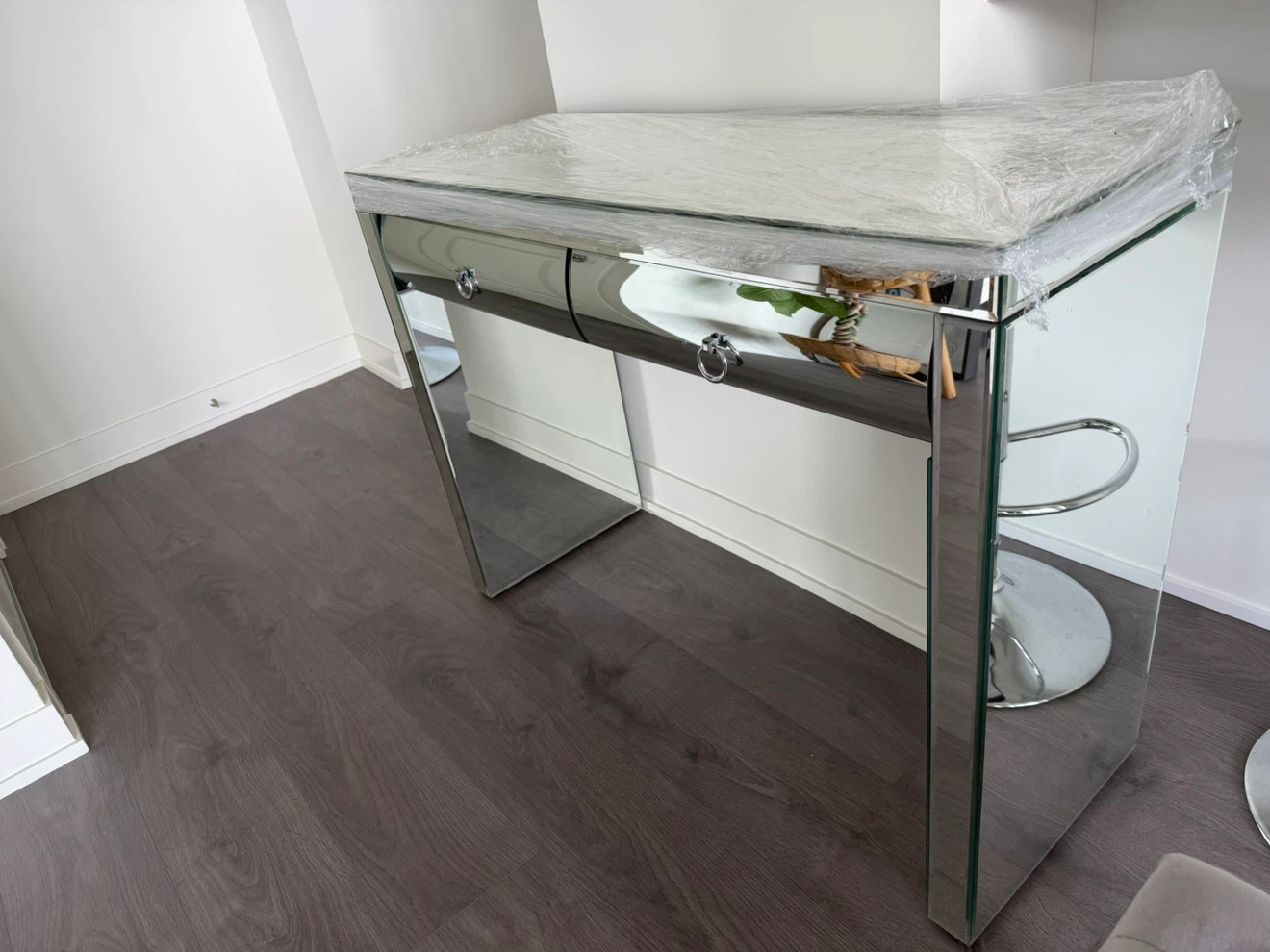 Console Table with 2 Drawers