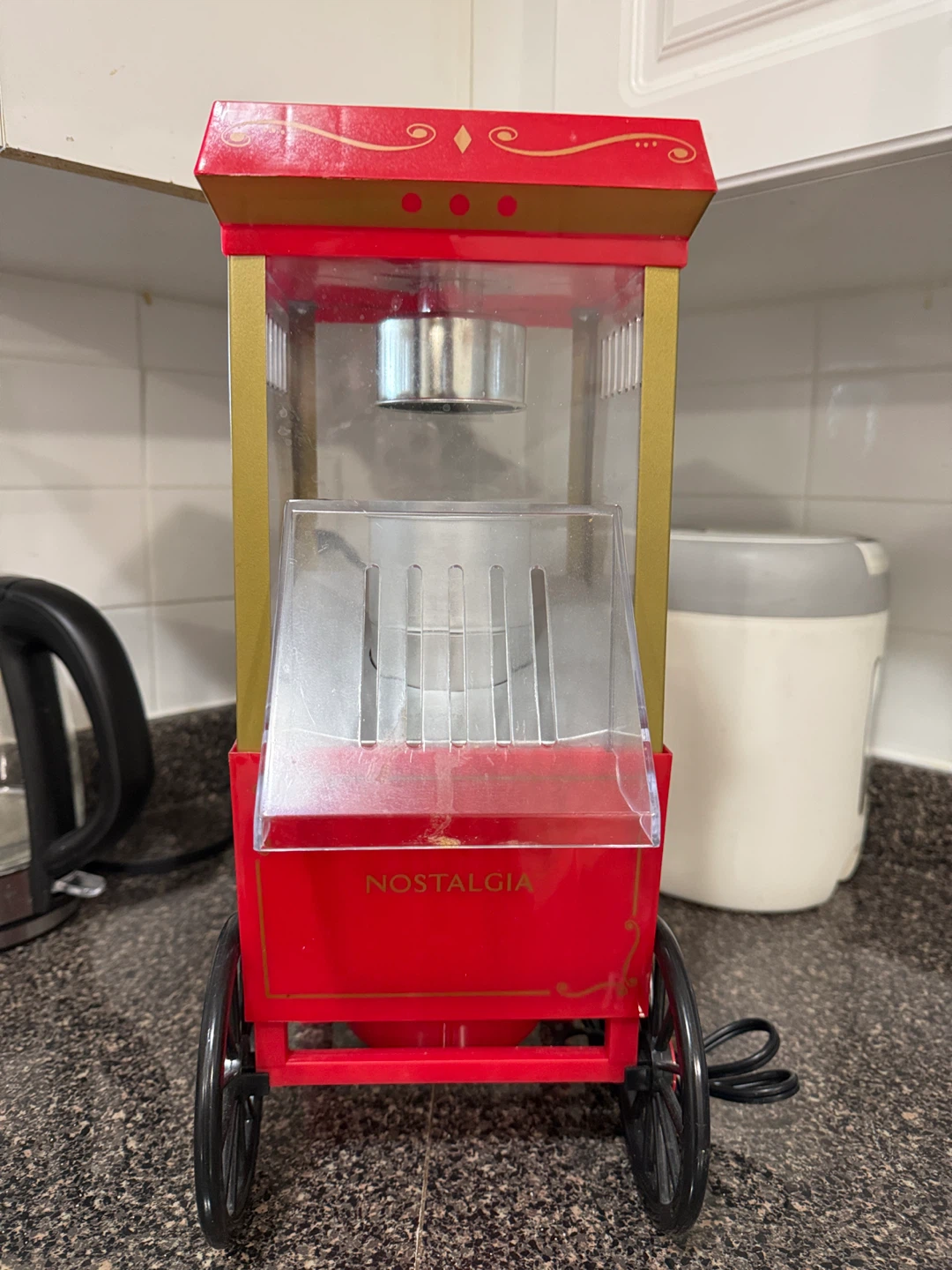 Old Fashioned Movie Time Popcorn Machine