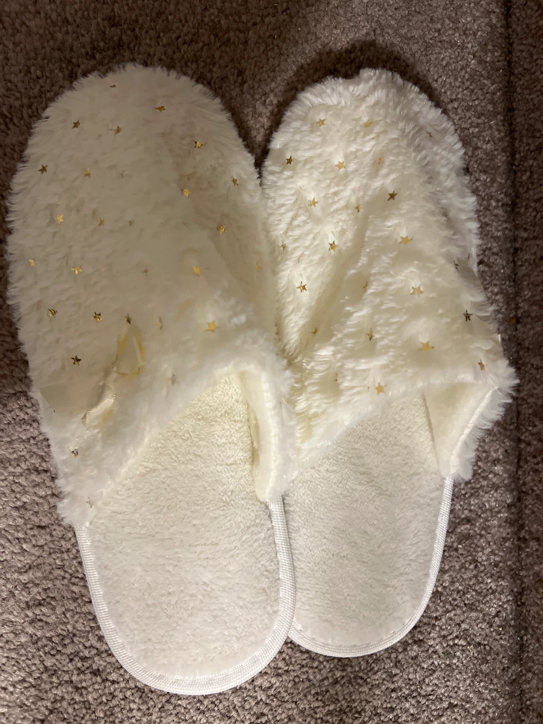 White Fuzzy Slippers with Gold Stars - Size M