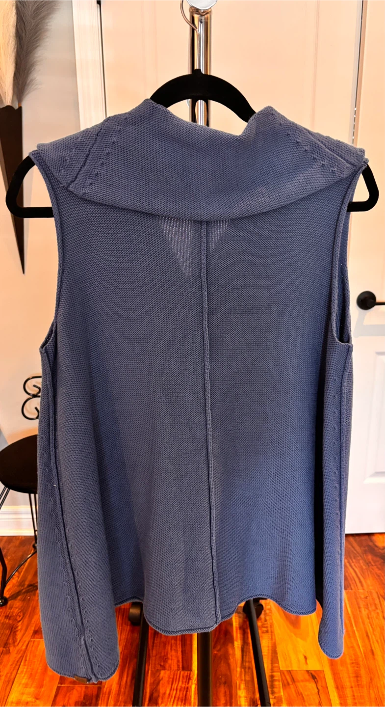 Shannon Passero sleeveless knit top - photo 2