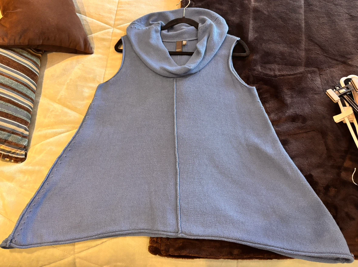 Shannon Passero sleeveless knit top - photo 4