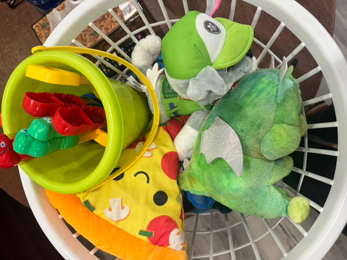 Toy Basket Bundle – Great Condition - photo 4