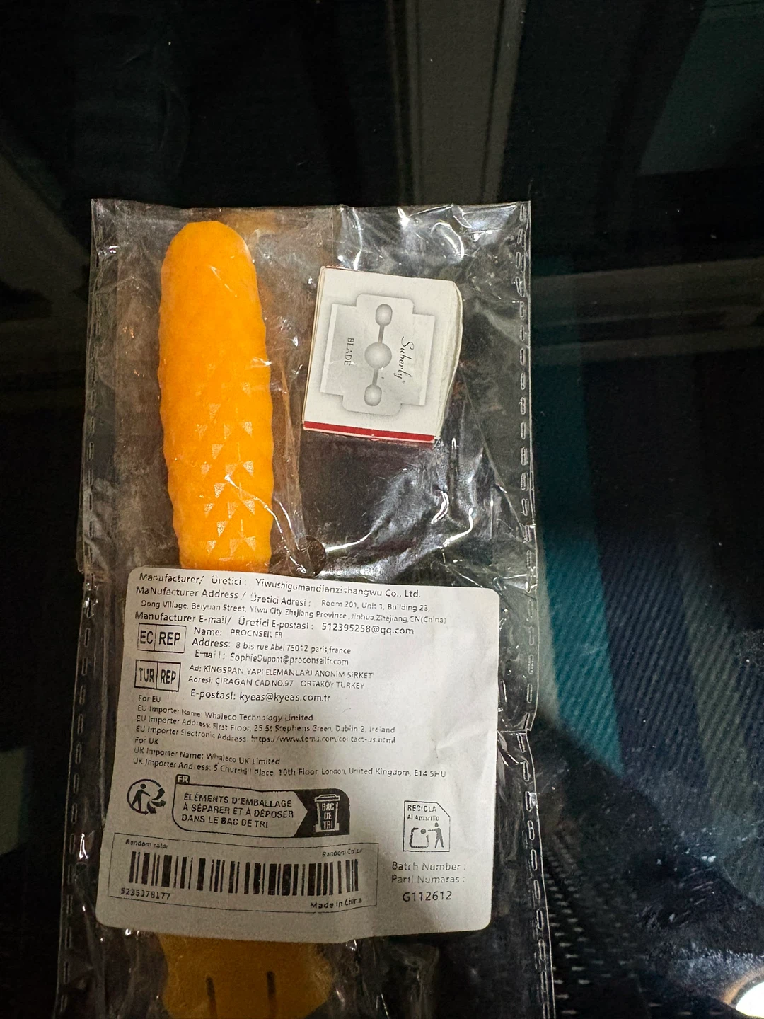 Rasoir à callosités orange avec lames de rechange