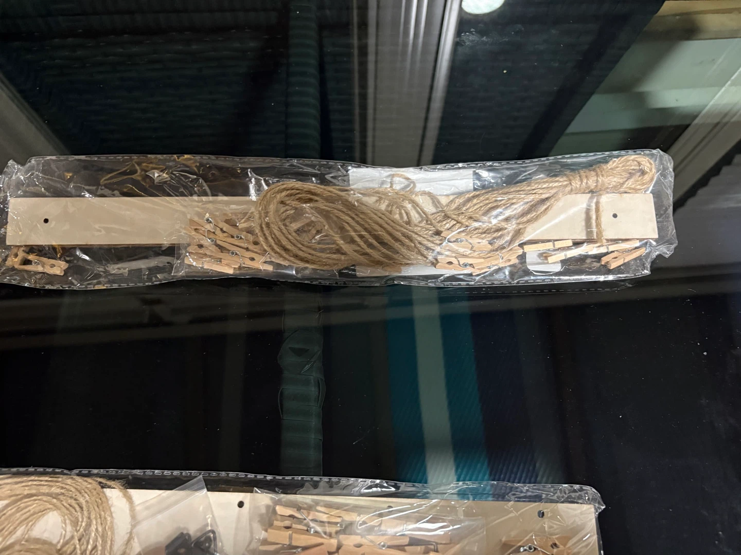 Kit de décoration murale avec corde et pinces en bois - photo 4