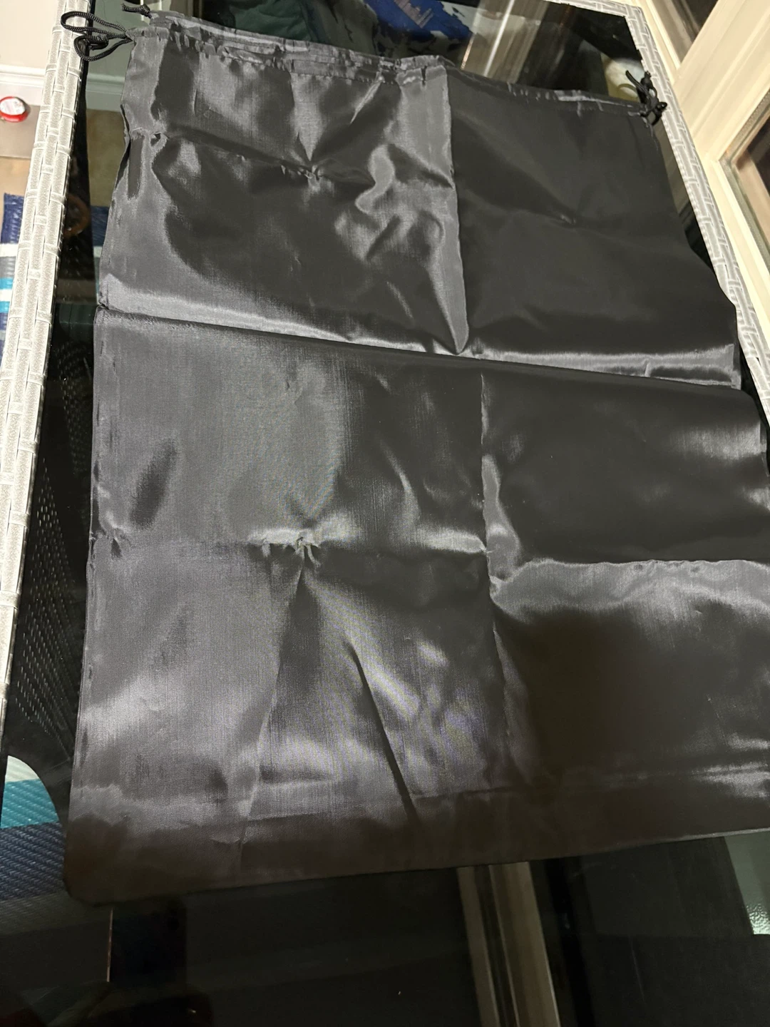 Sac de rangement gris avec cordon