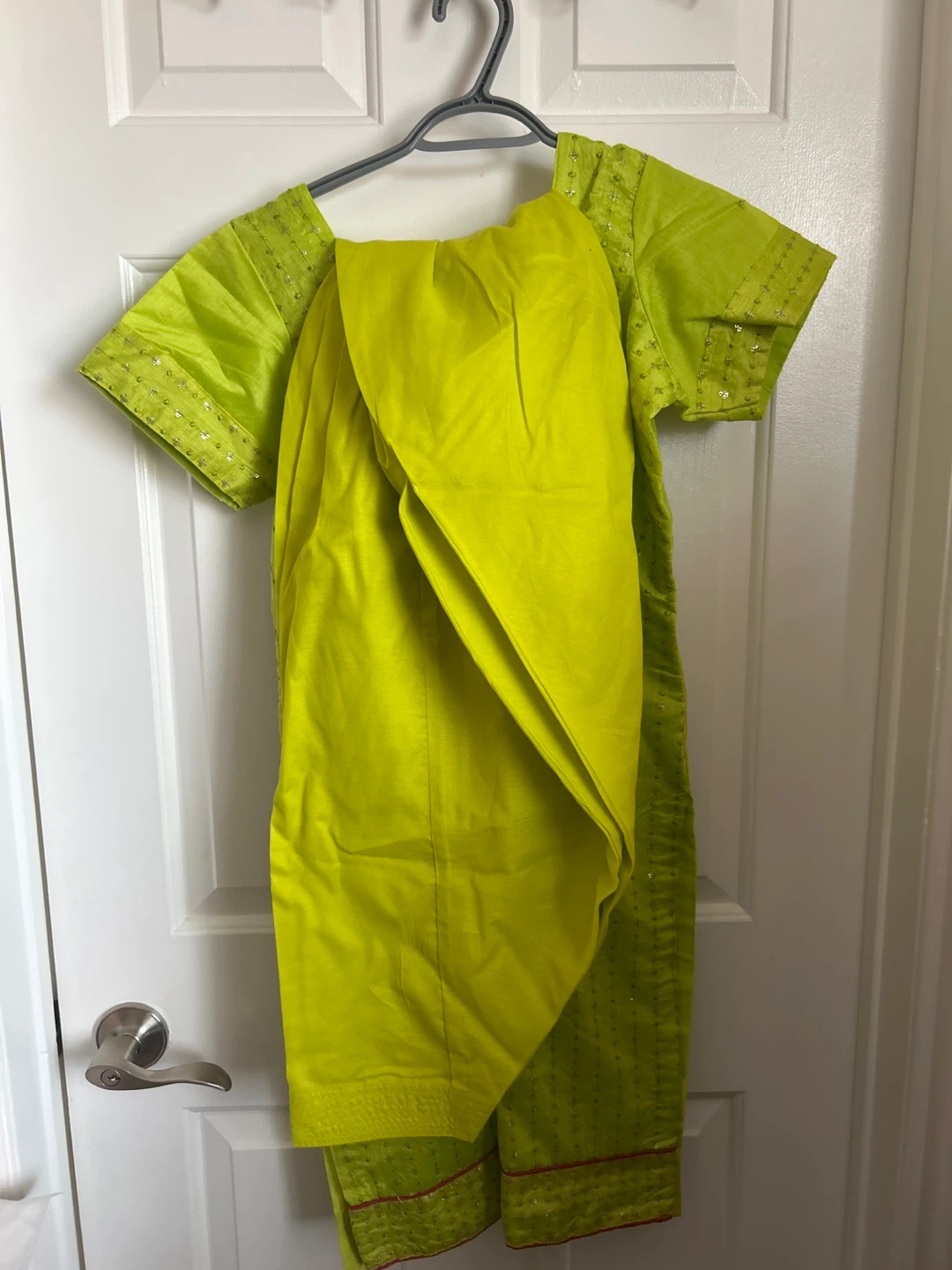Lime Green Embroidered Kurti and Pants Set - photo 2