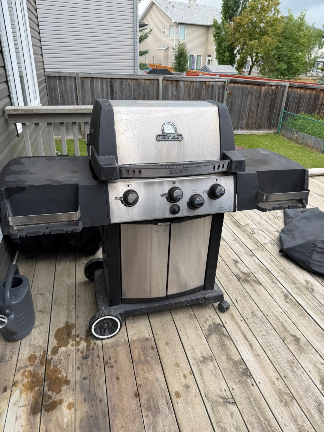 Broil King Signet Propane Grill