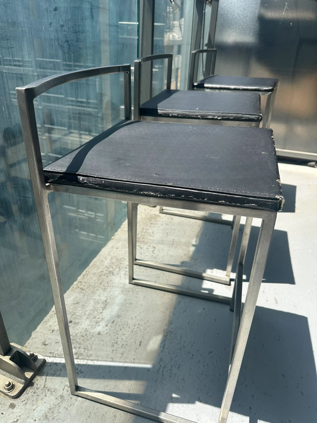 Set of 3 Bar Stools - photo 3