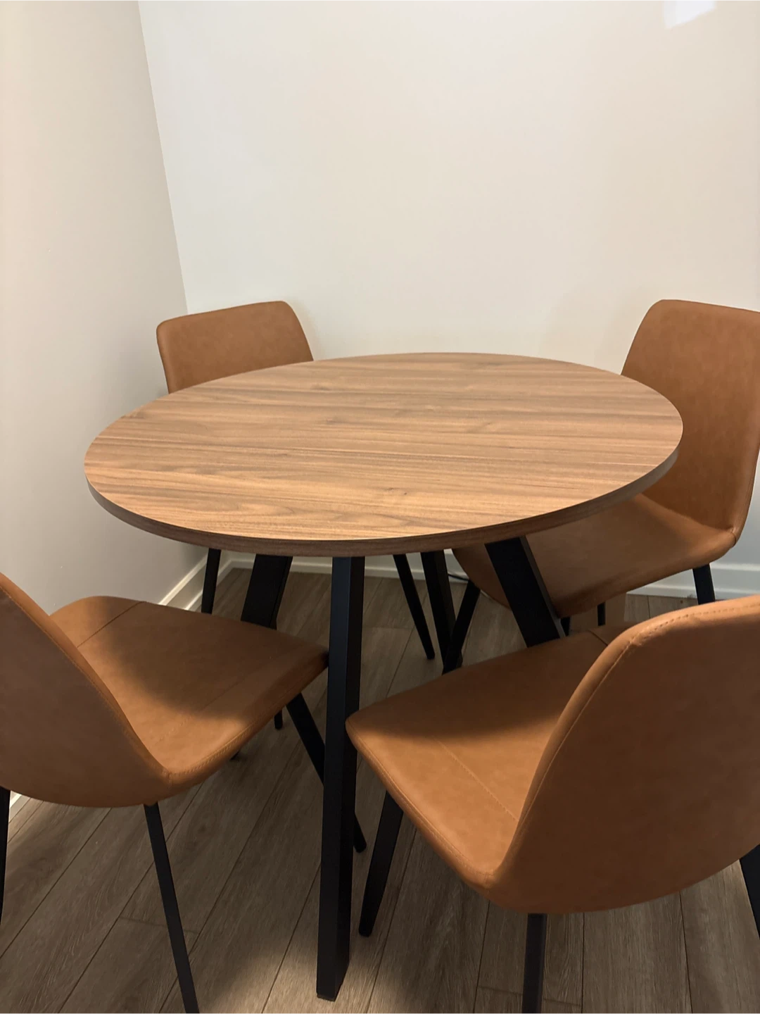 Round Wood Dining Table with 4 Faux Leather Chairs