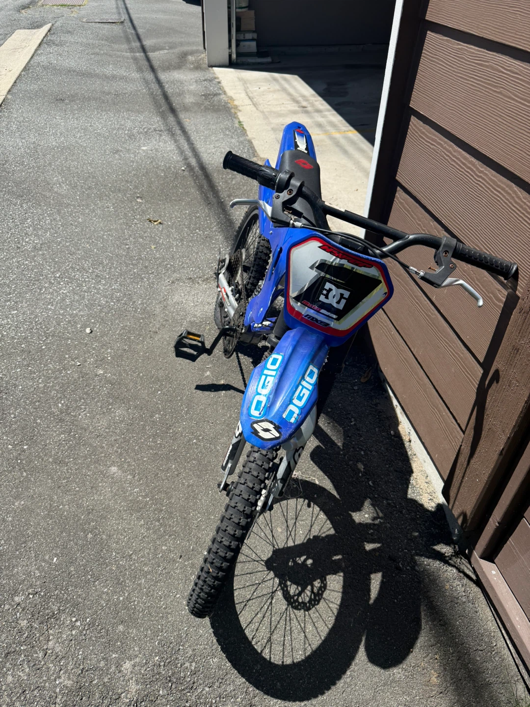 OGIO Hyper Youth Moto Bike