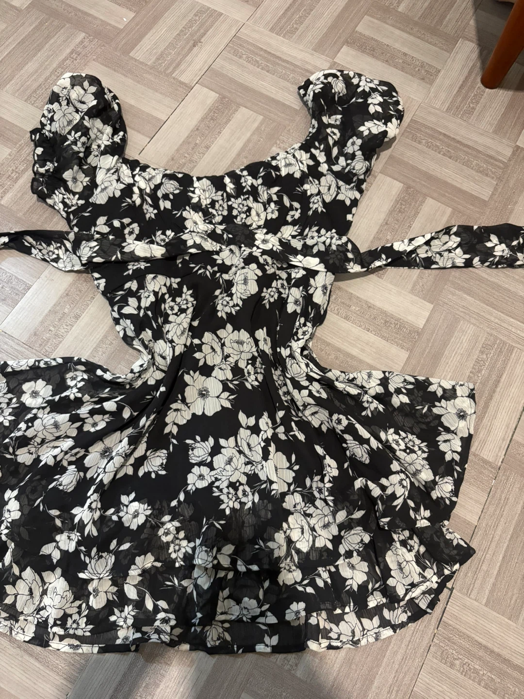 THIRTY/SEVEN Black Floral Print Dress