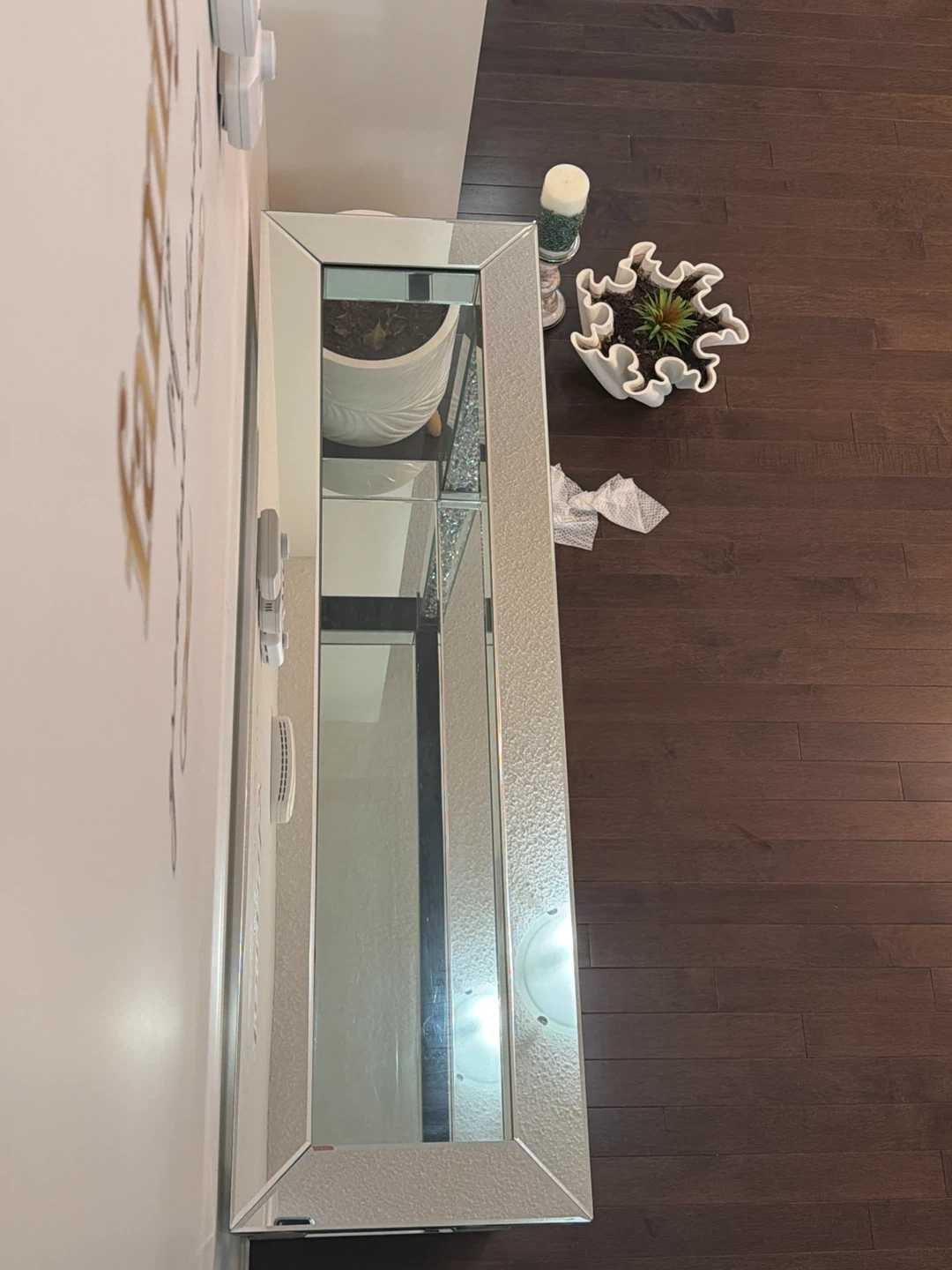 Crushed Diamond Mirrored Console Table - photo 4