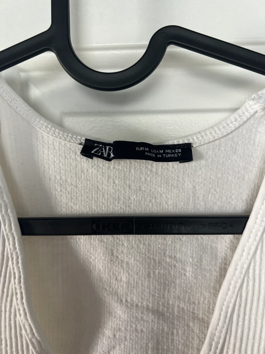 White Zara Ribbed V-Neck Crop Top - photo 3