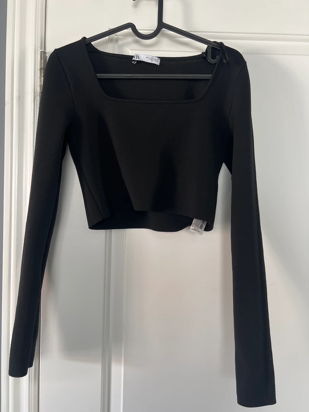Zara Black Long Sleeve Square Neck Crop Top