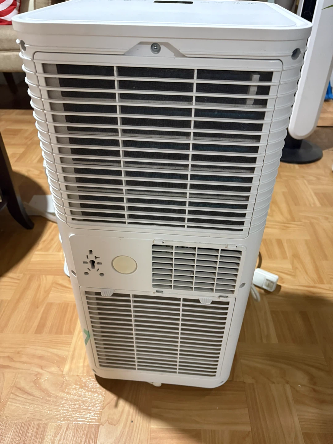 Costway Portable AC + All Accessories Included - photo 2