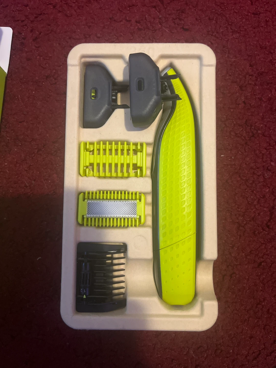 Philips OneBlade 360 Face + Body Trimmer - photo 4