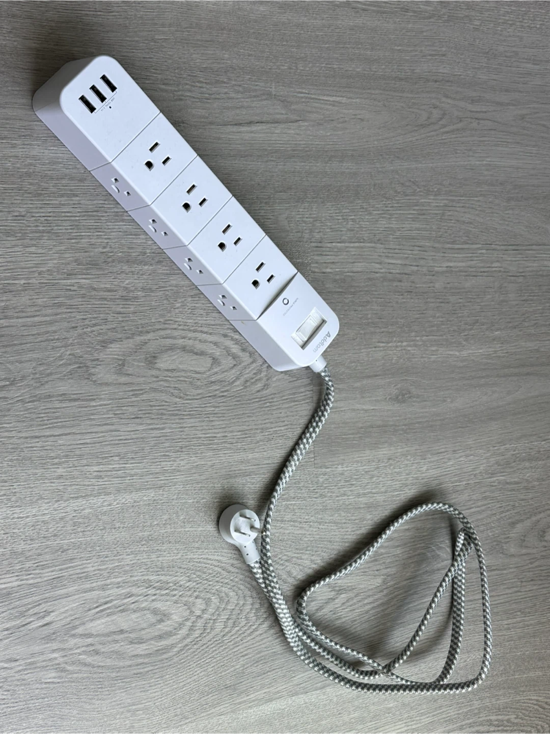 White Power Strip with USB Ports