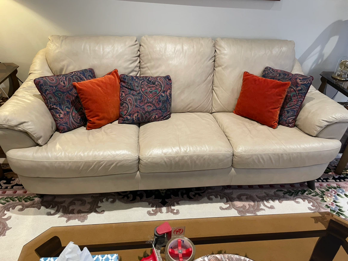 Leather sofa set plus Glass accent table with lower shelf - photo 2