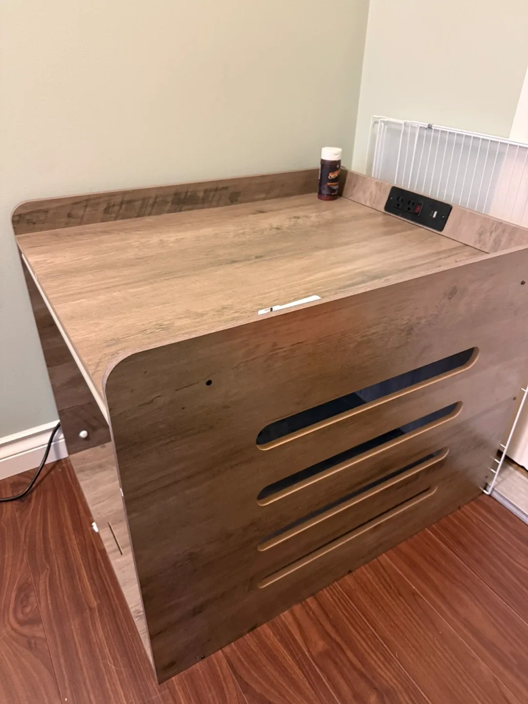 Wood Grain pet crate with Power Strip - photo 5