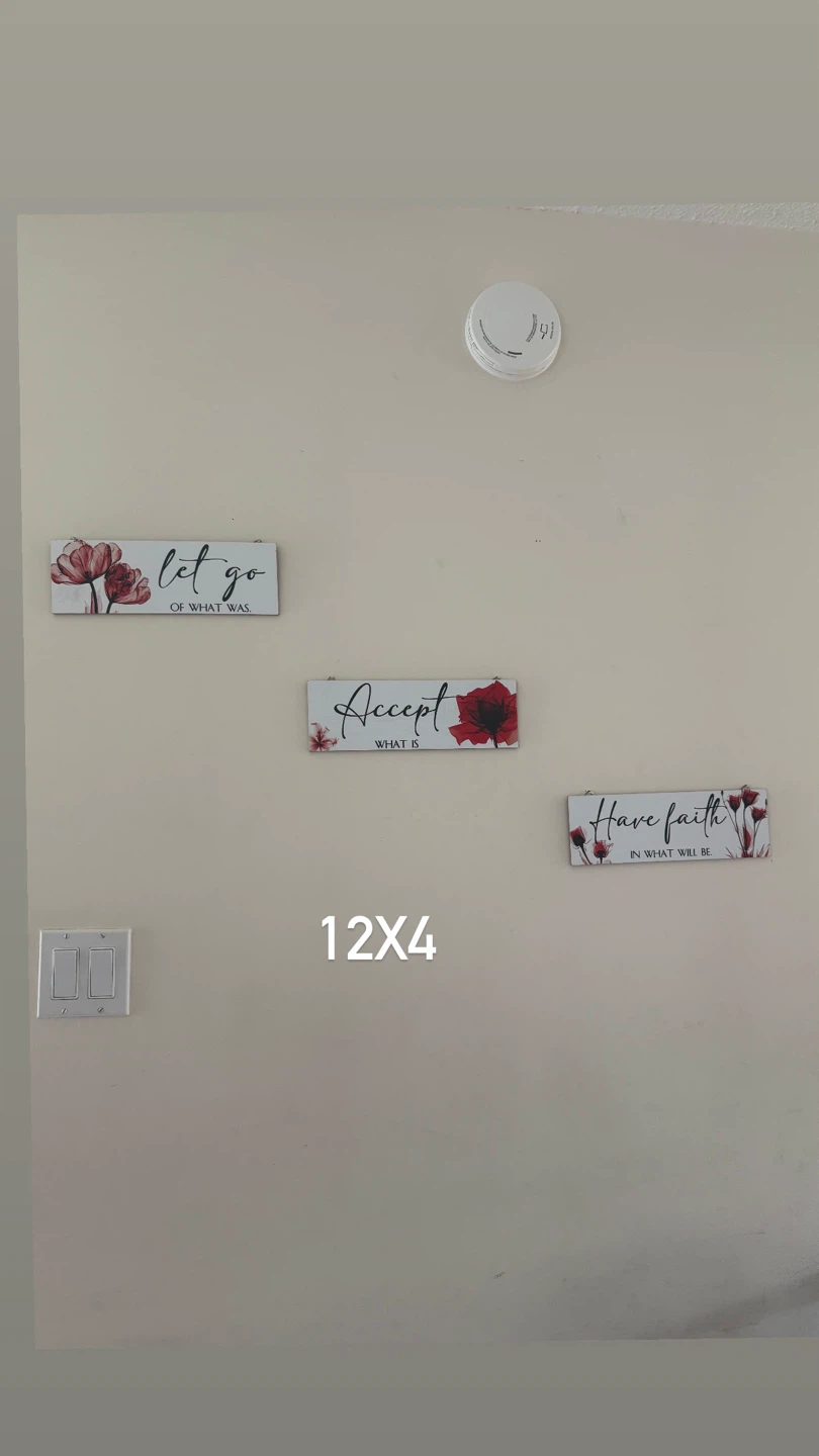 Assorted sizes of wall art - photo 2