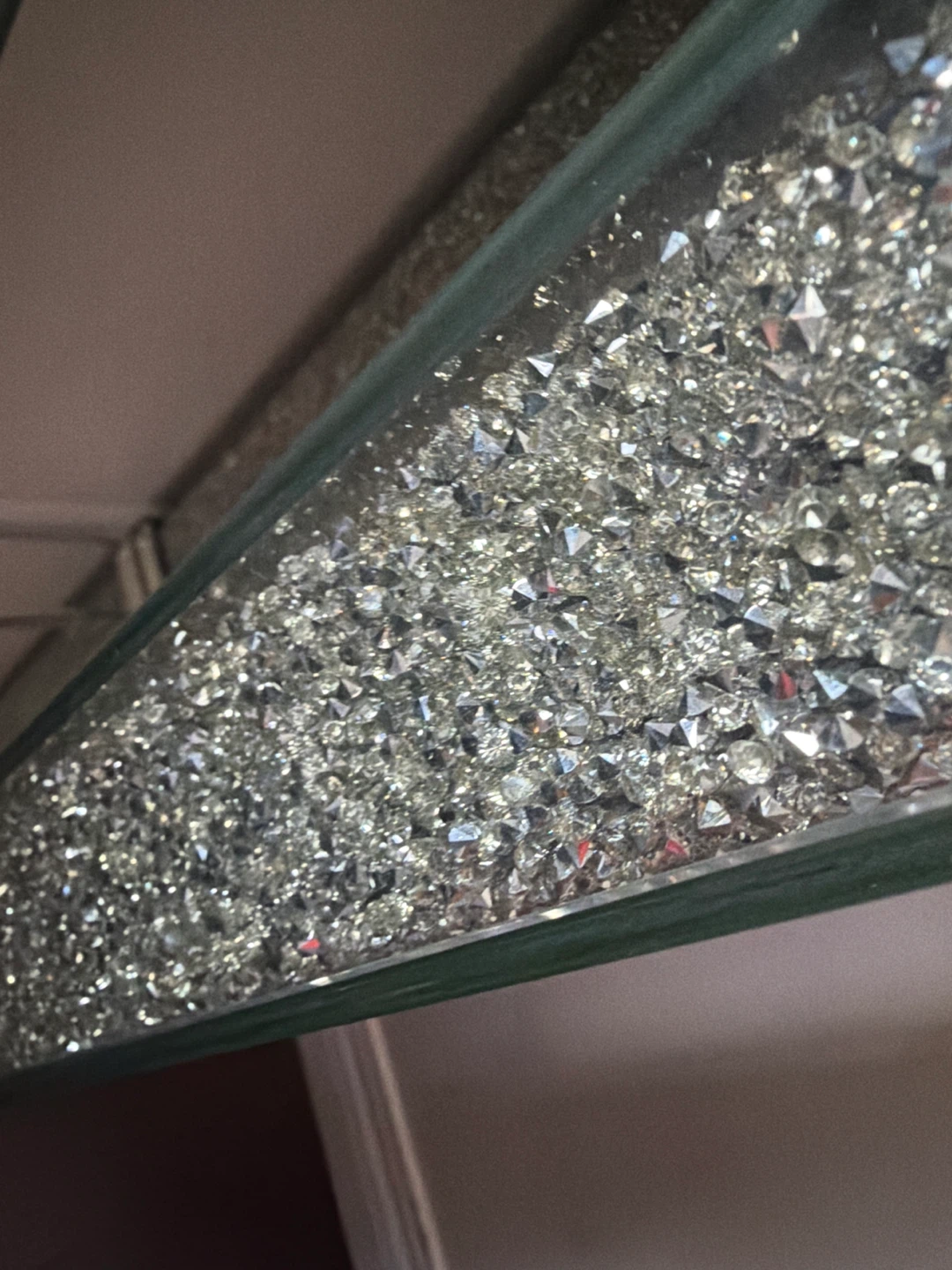 Crushed Diamond Mirrored Accent Table - photo 4