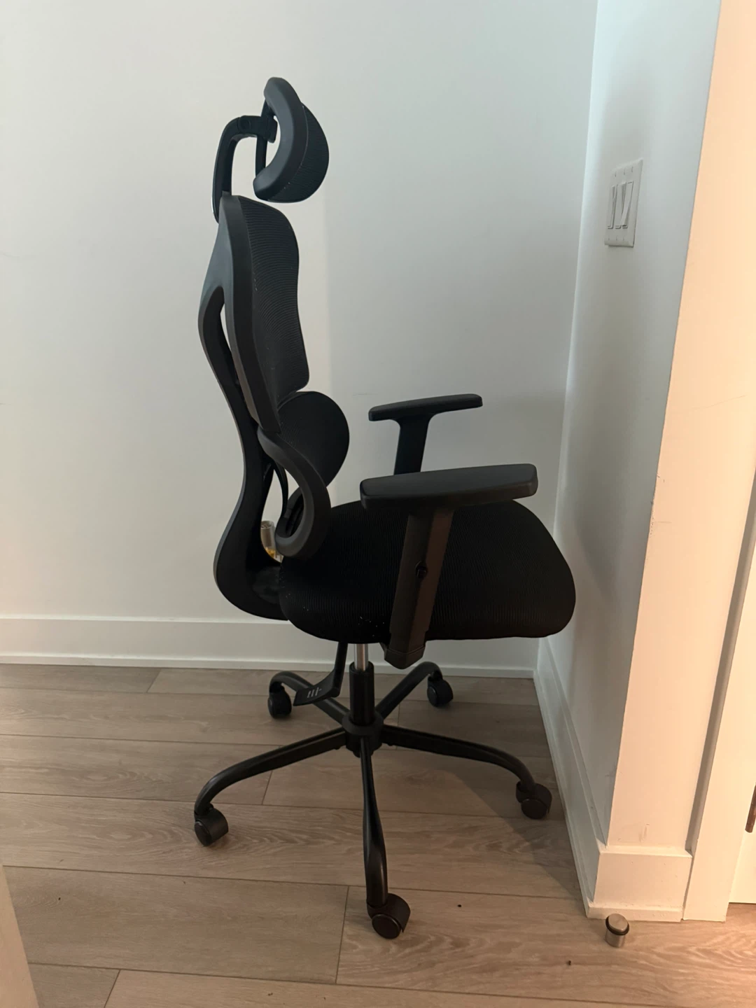 Black Ergonomic Office Chair