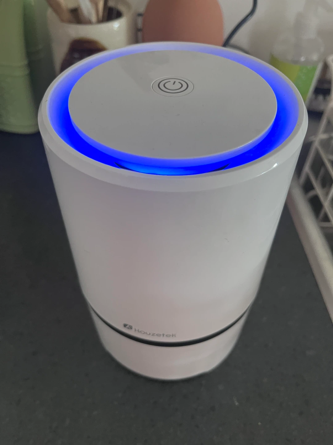 Desktop air purifier
