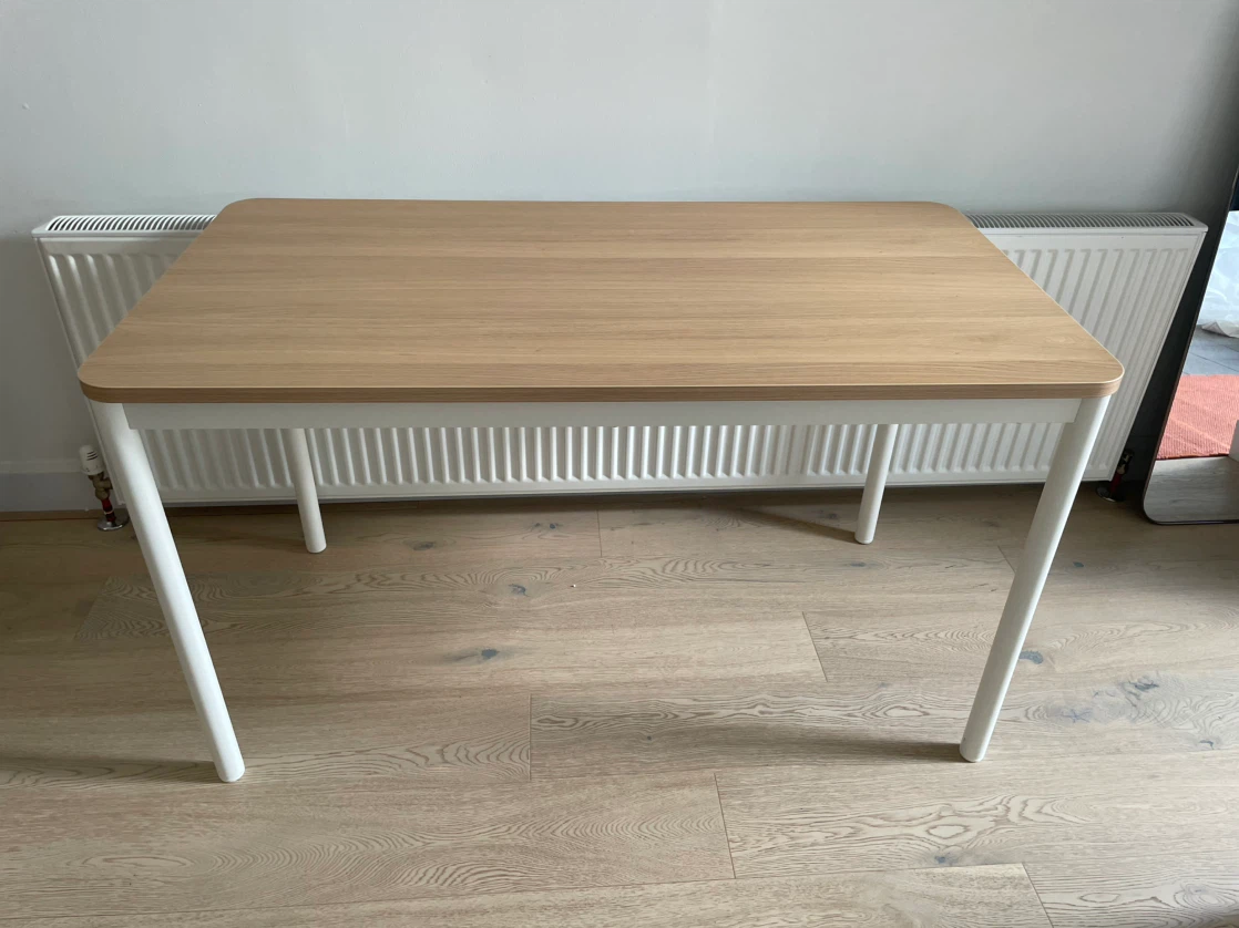 Dining Table – Sturdy, Minimal, Easy Pickup (Disassembled) - photo 2