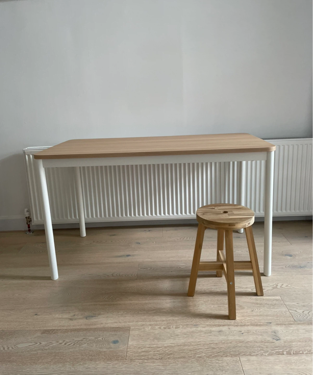 Dining Table – Sturdy, Minimal, Easy Pickup (Disassembled) - photo 5