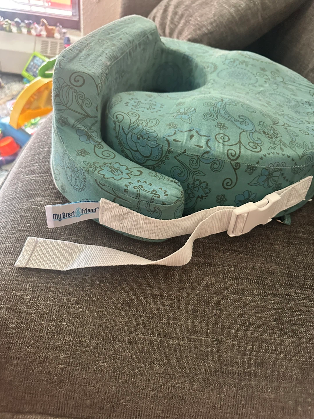 My Brest Friend Nursing Pillow - photo 2