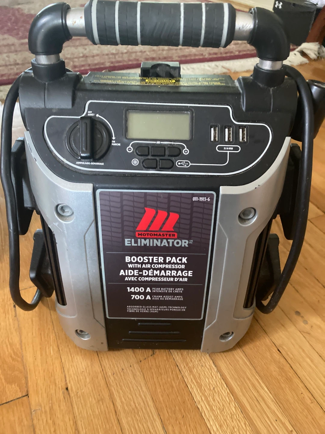 Motomaster Eliminator Booster Pack ( not working) - photo 2