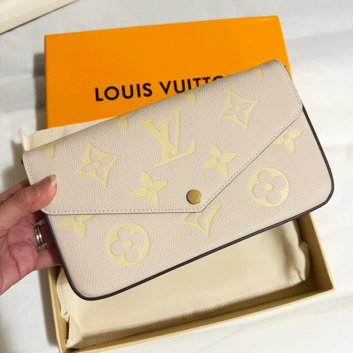 Pink Purse + Wallet - photo 3