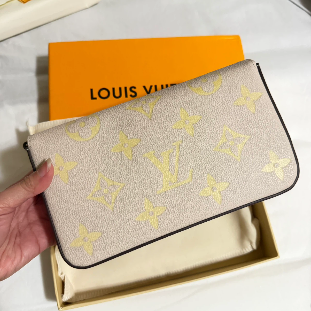 Pink Purse + Wallet - photo 4