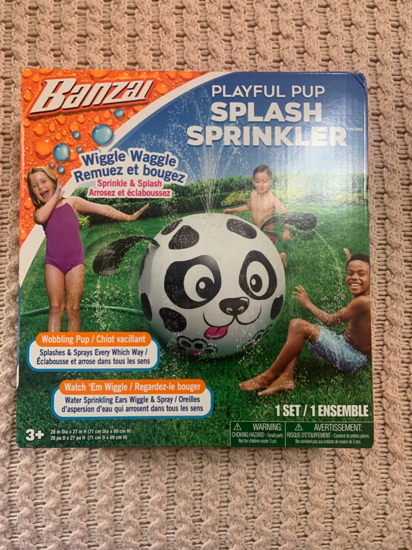 Banzai Playful Pup Splash Sprinkler
