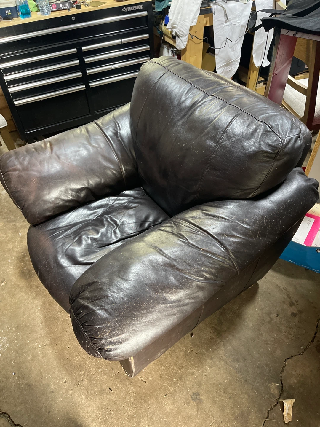3 piece leather set. Sofa, loveseat, chair FREE DELIVERY - photo 3