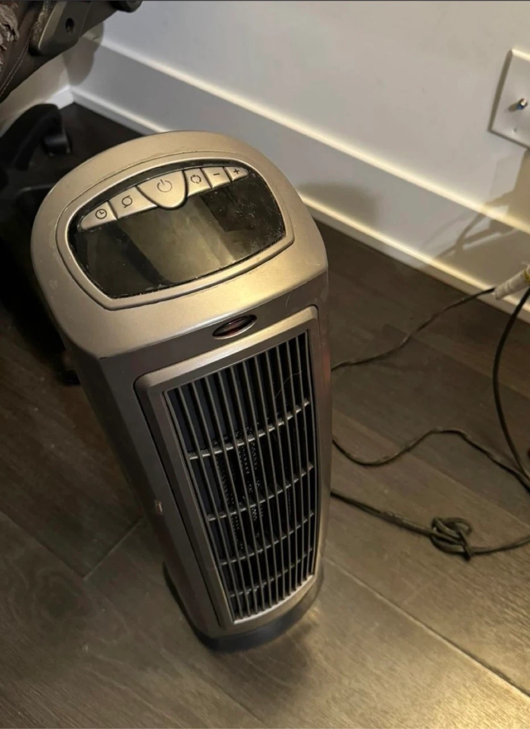 Lasko Oscillating Ceramic Heater - photo 3