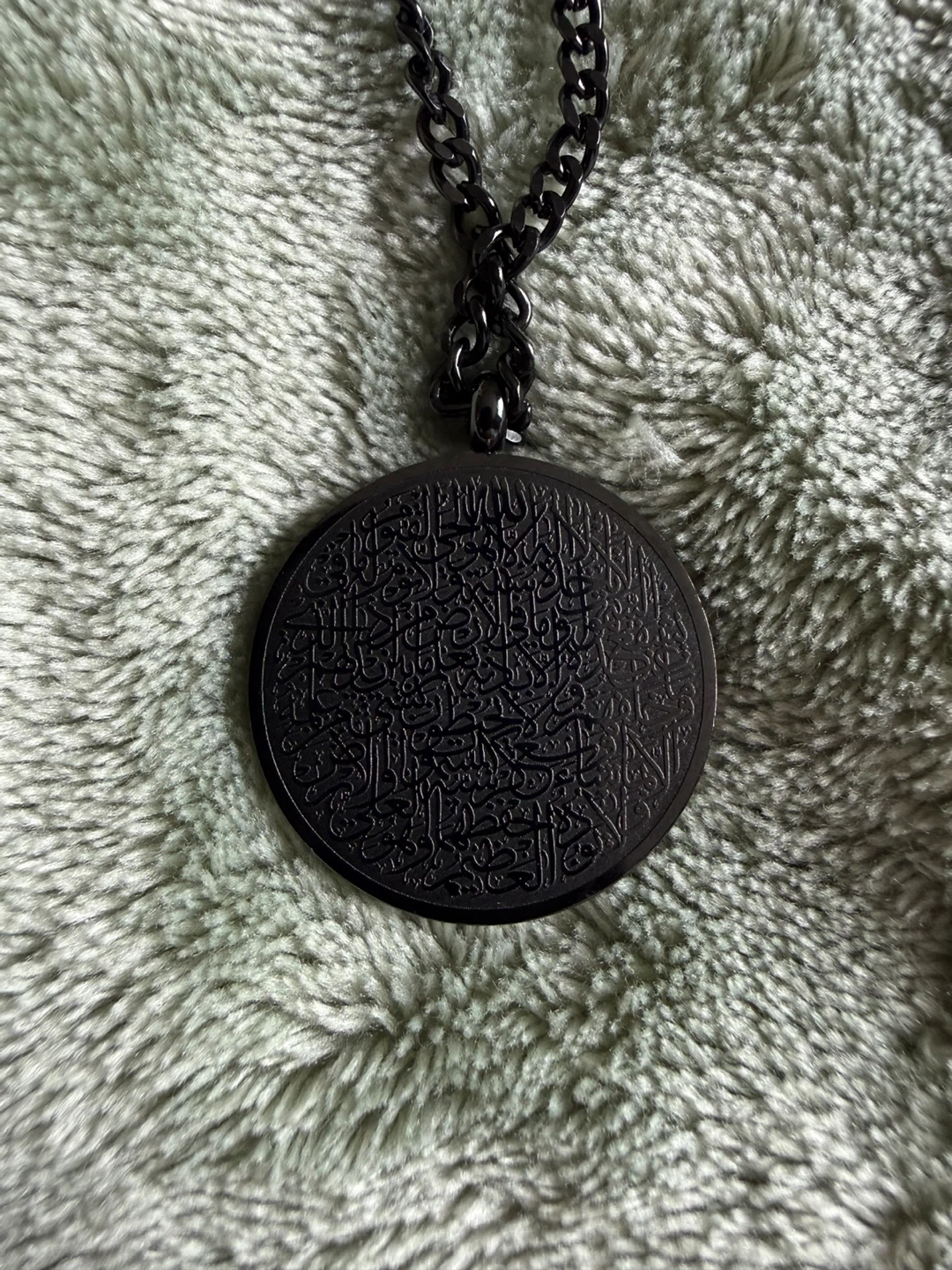Nominal Black Pendant Necklace - photo 3