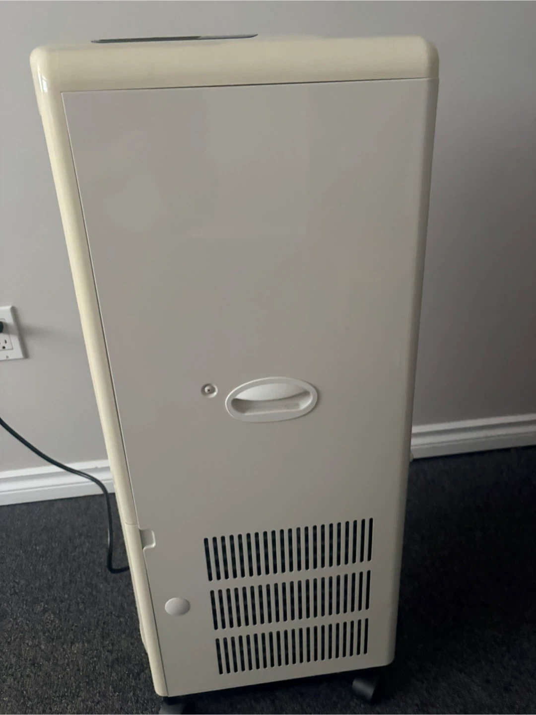Toyotomi Portable Air Conditioner - photo 5