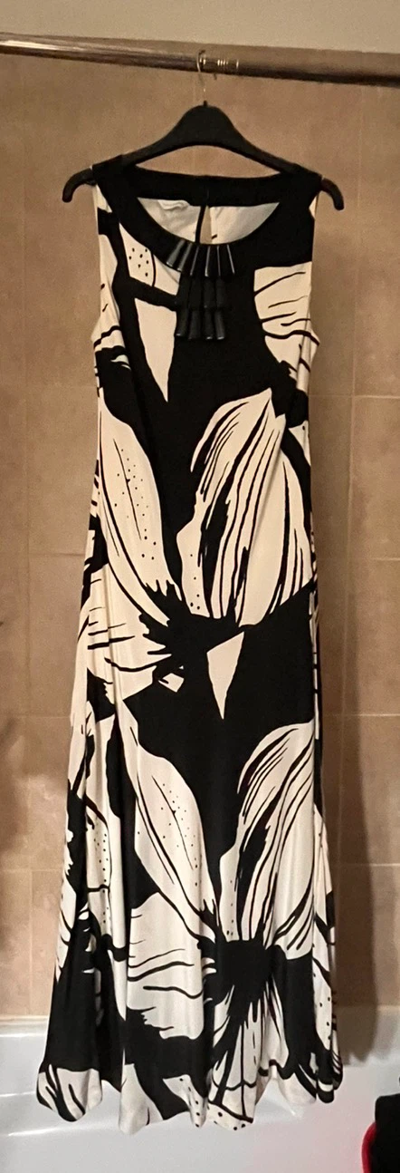 Windsmoor Black & White Floral Maxi Dress
