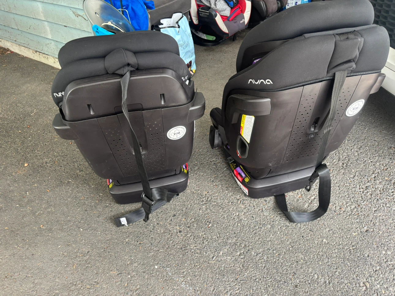Car seat for kids 30 dollars each - photo 5