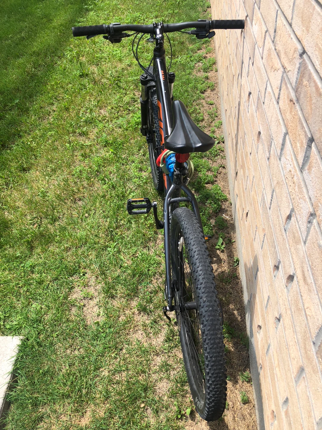 Giant Mountain Bike - photo 3