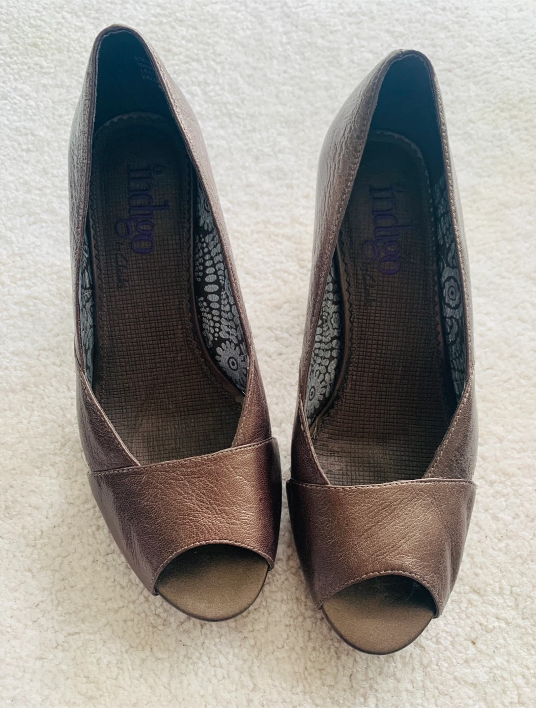 Practically new peep toe women’s shoes
