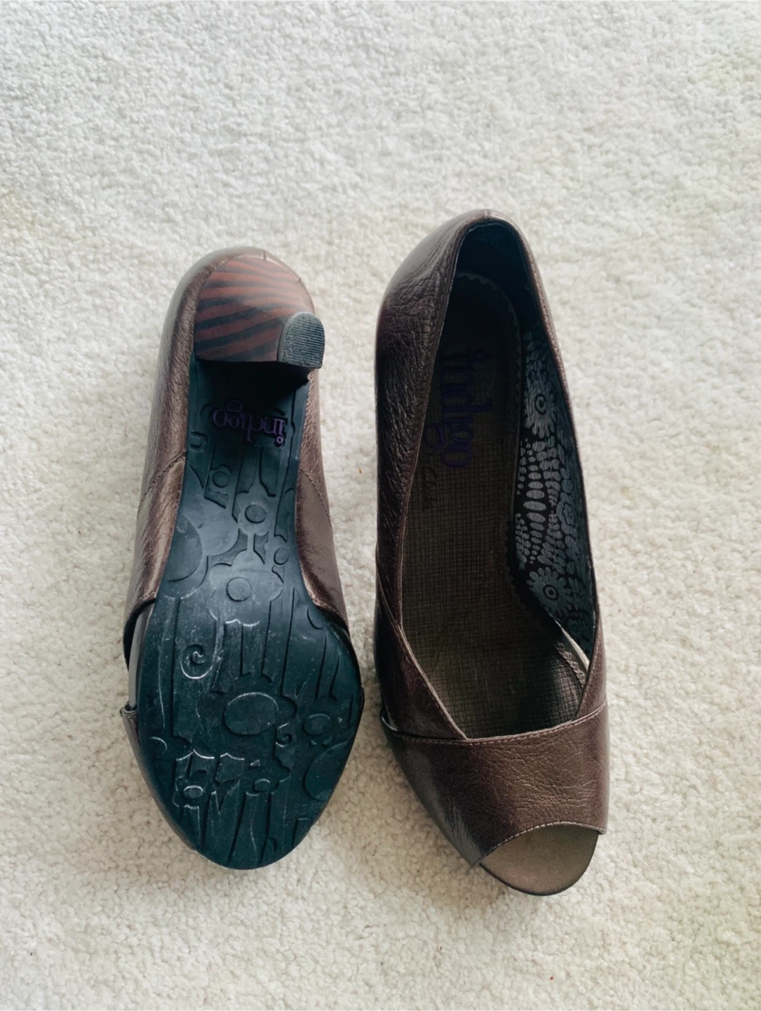 Practically new peep toe women’s shoes - photo 3