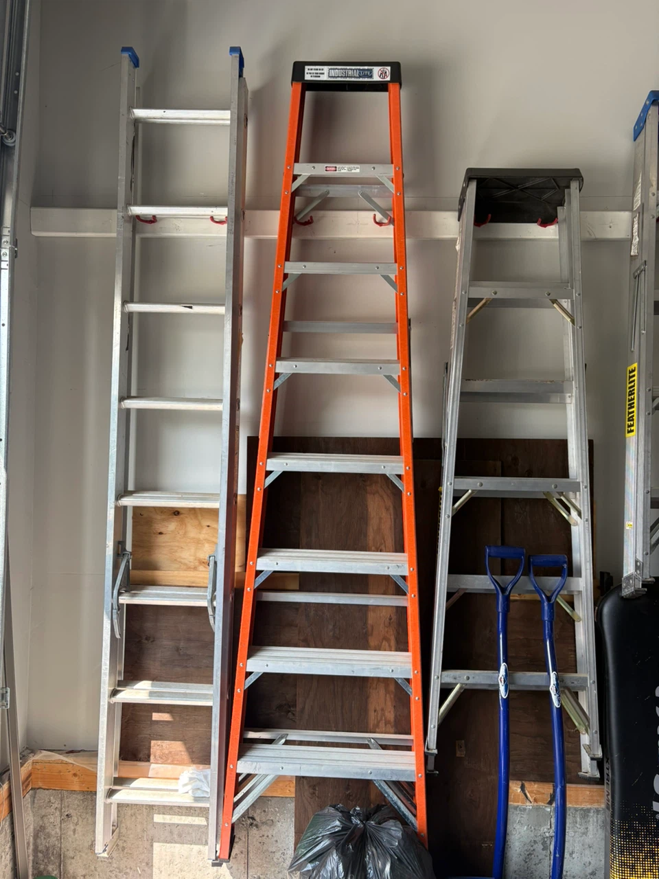 Louisville Ladder 6 ft. Fiberglass Step Ladder