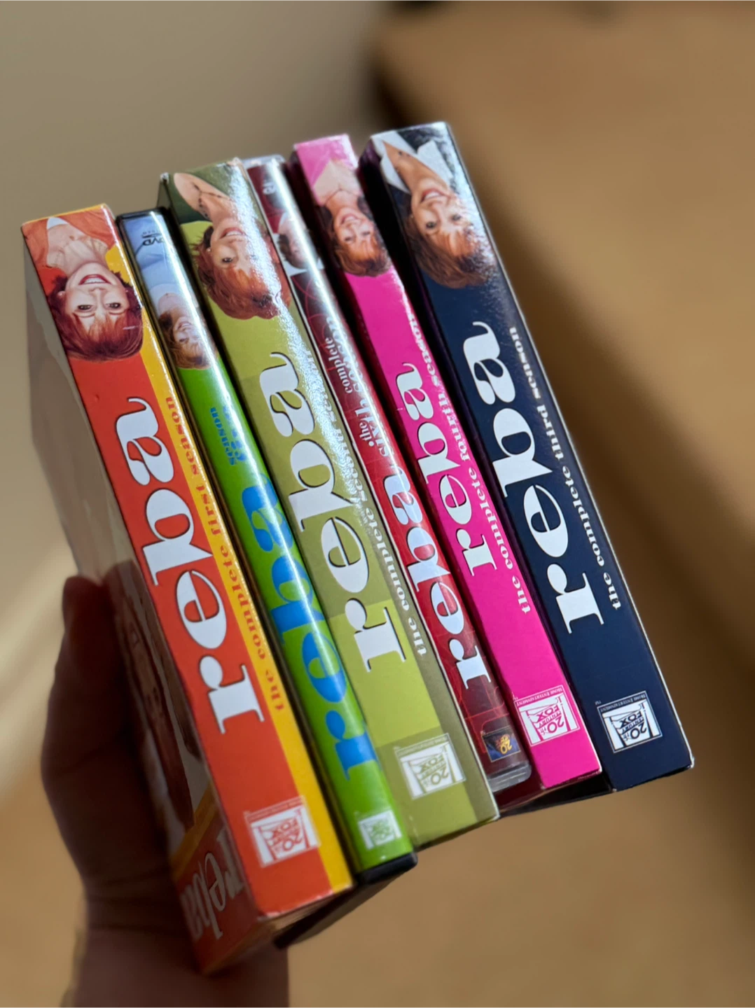 TV SERIES ON DVD (Modern Family, 30 Rock, Reba…) - photo 4