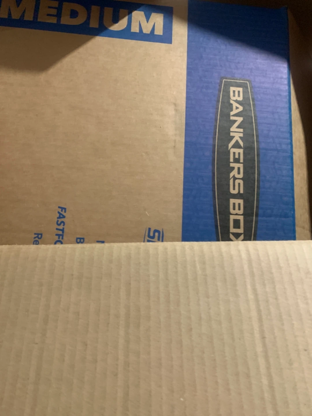 Bankers Box Medium & Wardrobe Moving Box - photo 4