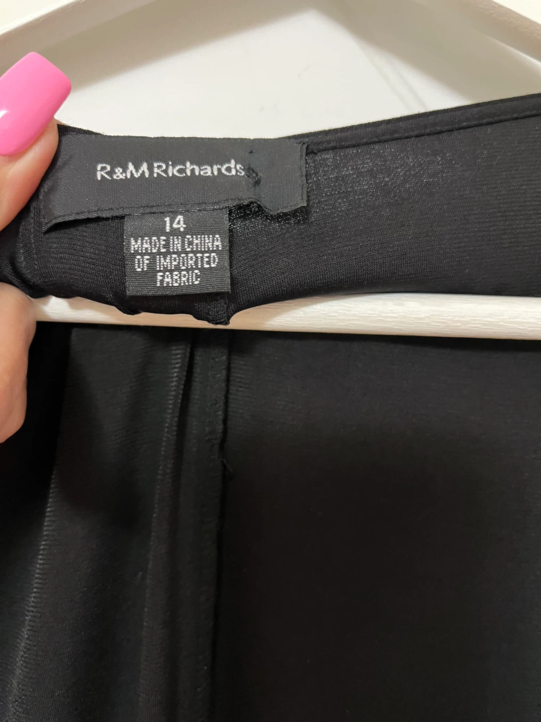 R&M Richards Black Dress with Zipper and Chain Detail Size 14 - photo 3
